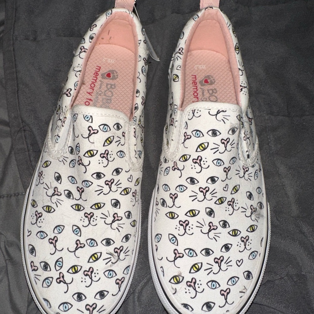 RARE BOBS by Skechers ****MAKE AN OFFER***